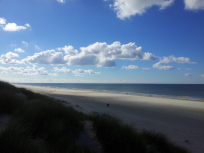 vesterhav strand henne strand